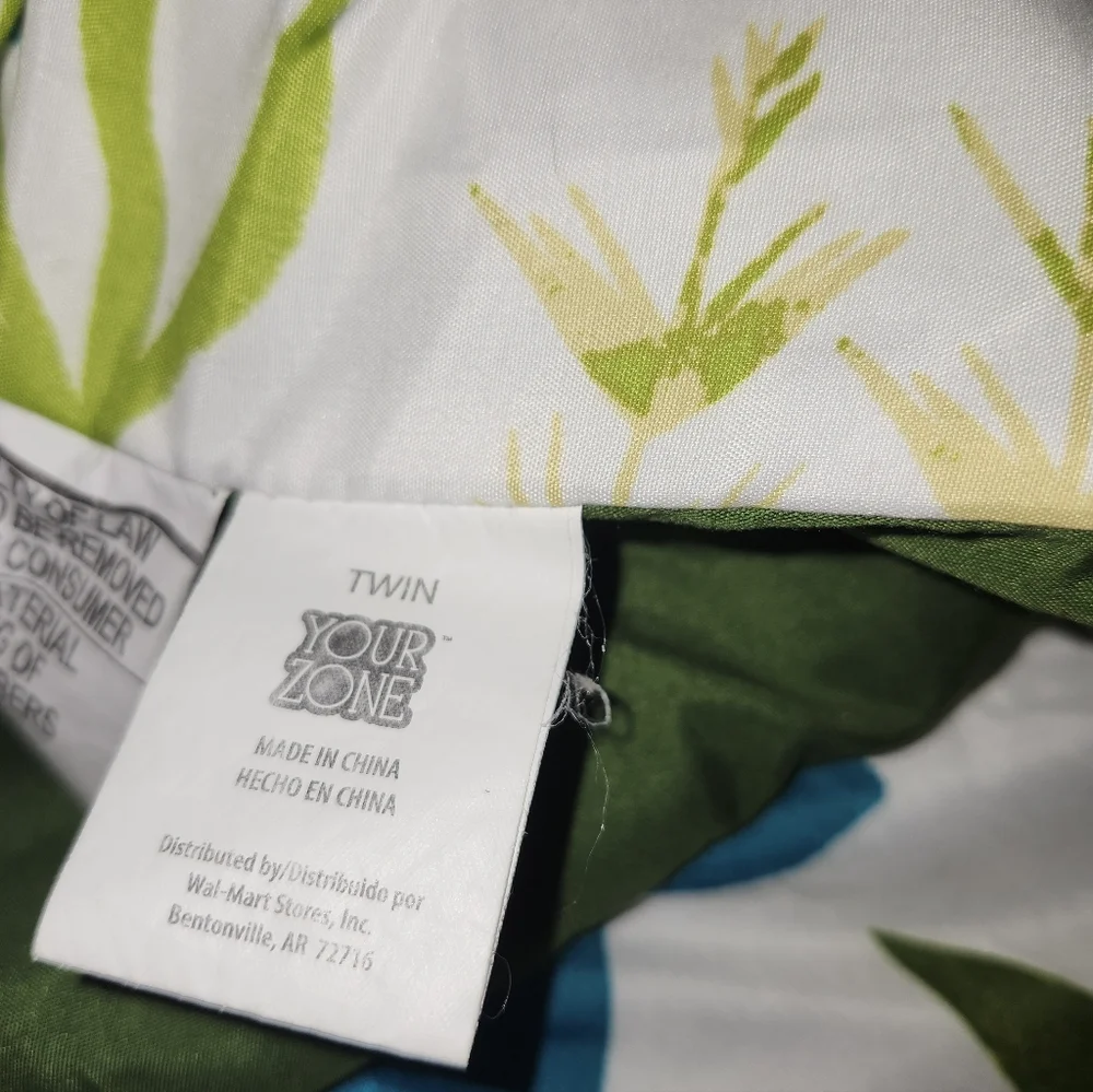 Your Zone dinosaur comforter